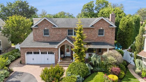 2539 Bradley Ct, Merrick, NY, 11566-4335 | Card Image