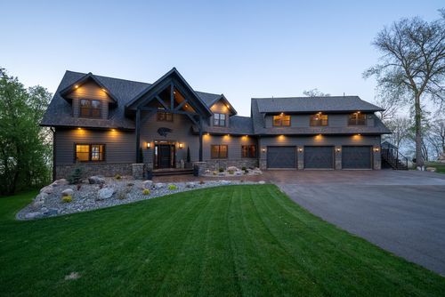 4380 Pine Point Dr Nw, Walker, MN, 56484-2751 | Card Image