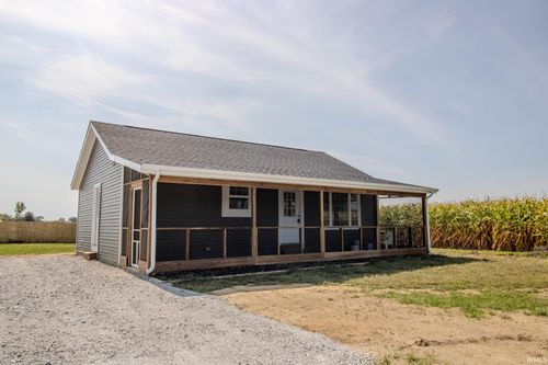 802 Railroad St, Hamlet, IN, 46532 | Card Image