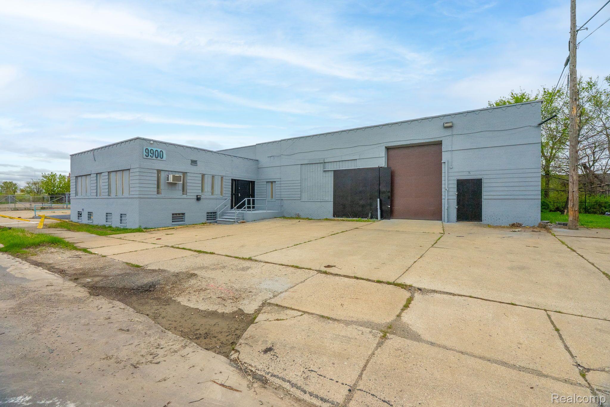 Commercial Sale in Detroit 4