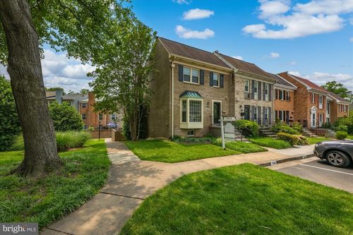 7349 Eldorado Ct, MCLEAN, VA, 22102-2907 | Card Image