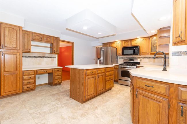 N2559 Pleasant View Lane, House other with 4 bedrooms, 3 bathrooms and null parking in WAUPACA WI | Image 10