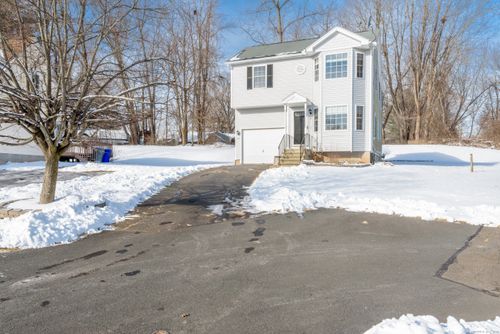 16-16 Pheasant Hill Drive, Enfield, CT, 06082 | Card Image