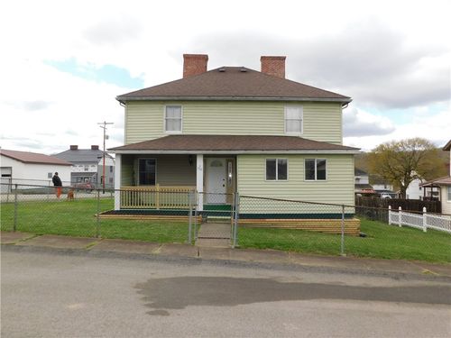 3330 3rd St, Grindstone, PA, 15442-1218 | Card Image