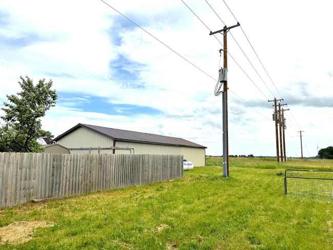 7933 E Mcgregor Rd, House other with 3 bedrooms, 3 bathrooms and null parking in Wheeler MI | Image 9
