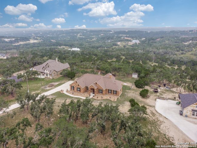 332 Bosque Rdg, House other with 3 bedrooms, 3 bathrooms and null parking in Spring Branch TX | Image 38