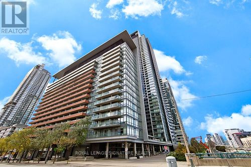 611-4K Spadina Avenue, Toronto (Waterfront Communities), ON, M5V3Y9 | Card Image