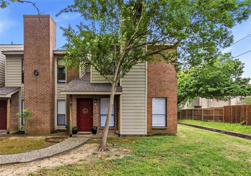 q4-1904 Dartmouth St, College Station, TX, 77840-3991 | Card Image