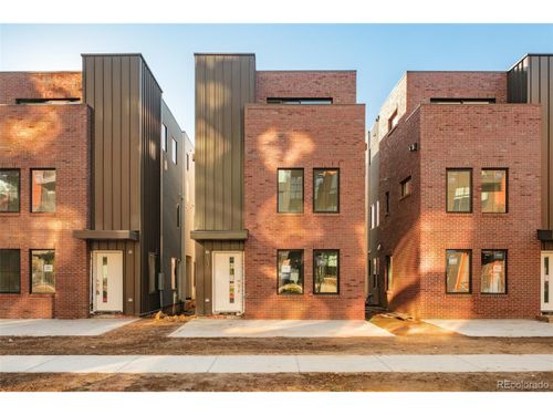 2349 S High St, Denver, CO, 80210-5141 | Card Image