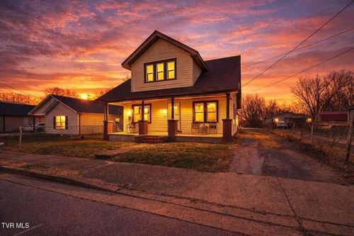 2508 Overlook Rd, Kingsport, TN, 37664-2354 | Card Image