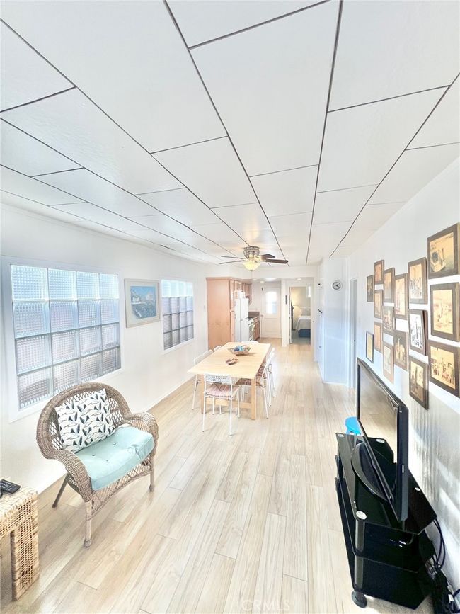 319 Catalina Ave, House other with 3 bedrooms, 1 bathrooms and null parking in Avalon CA | Image 5