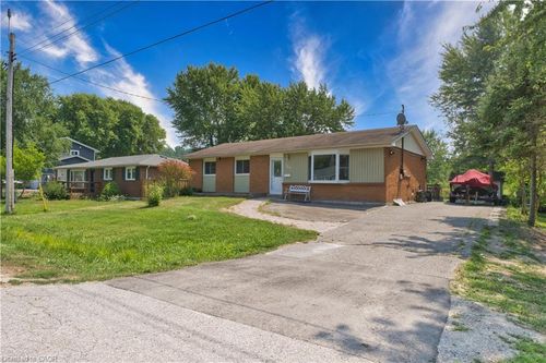 365 Adeline Dr, Keswick, ON, L4P3C4 | Card Image