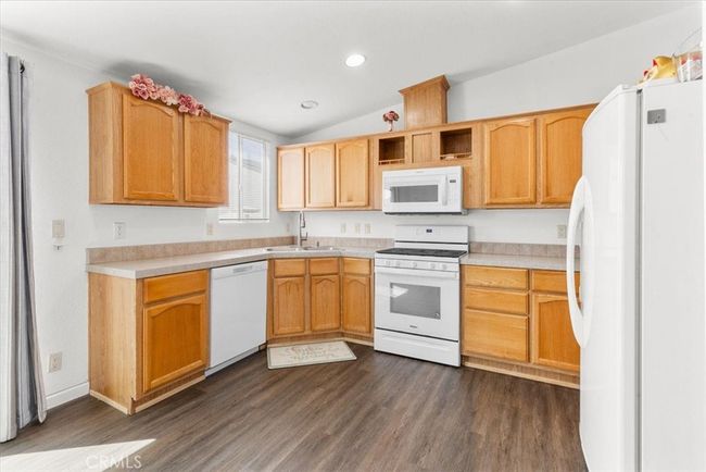 Kitchen | Image 4