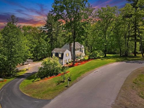 7 Stony Point Dr, Londonderry, NH, 03053-4600 | Card Image