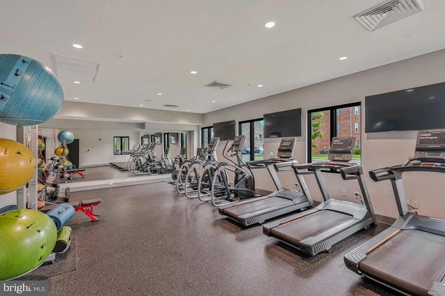8010 Robinson Manor Rd, Townhouse with 4 bedrooms, 4 bathrooms and null parking in BRANDYWINE MD | Image 37
