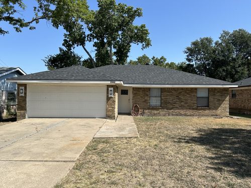 2442 February Ln, Grand Prairie, TX, 75050-2911 | Card Image