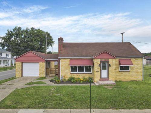 714 E 2nd St, Logan, OH, 43138-1754 | Card Image