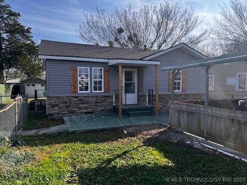 2012 N 14th St, McAlester, OK, 74501-3232 | Card Image