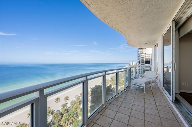 APT-1004 - 8231 Bay Colony Dr, Condo with 2 bedrooms, 3 bathrooms and null parking in NAPLES FL | Image 38