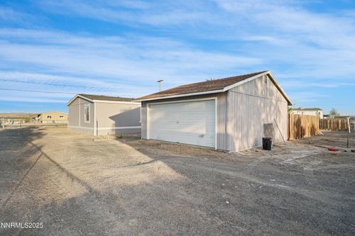 2845 Talapoosa St, Silver Springs, NV, 89429-7941 | Card Image