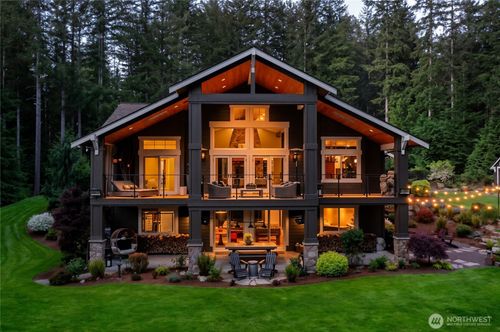 32511 Se 111th Pl, Issaquah, WA, 98027-8799 | Card Image