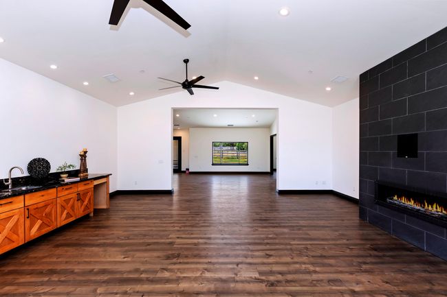 17370 Rodeo Rd, House other with 4 bedrooms, 4 bathrooms and null parking in Lake Elsinore CA | Image 34