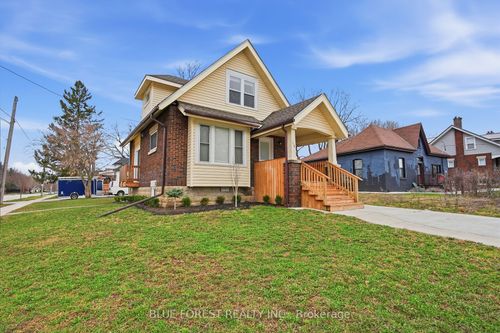 178 Thompson Rd, London, ON, N5Z2Y8 | Card Image