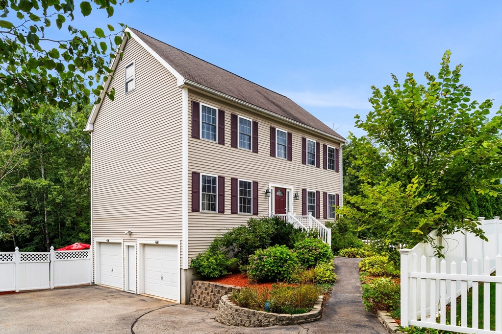 Winston Cir, Haverhill, MA 01830