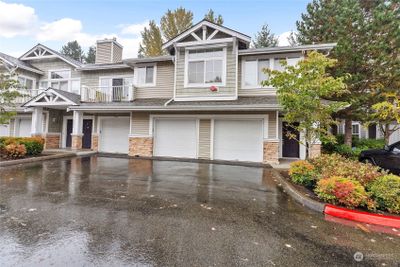 8-5 - 5260 238th Lane Se, Condo with 2 bedrooms, 2 bathrooms and null parking in Issaquah WA | Image 1