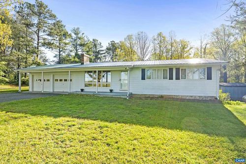 5290 Crumptown Rd, FARMVILLE, VA, 23901-7101 | Card Image