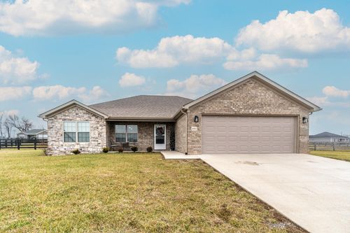 4002 Hollyhock Ln, Richmond, KY, 40475-8435 | Card Image