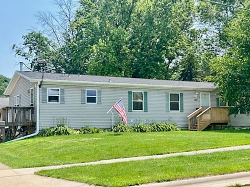 227 Cedar Street, Ripon, WI, 54971 | Card Image