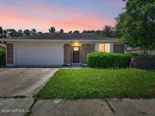7053 Eagles Perch Dr, Jacksonville, FL, 32244-6145 | Card Image