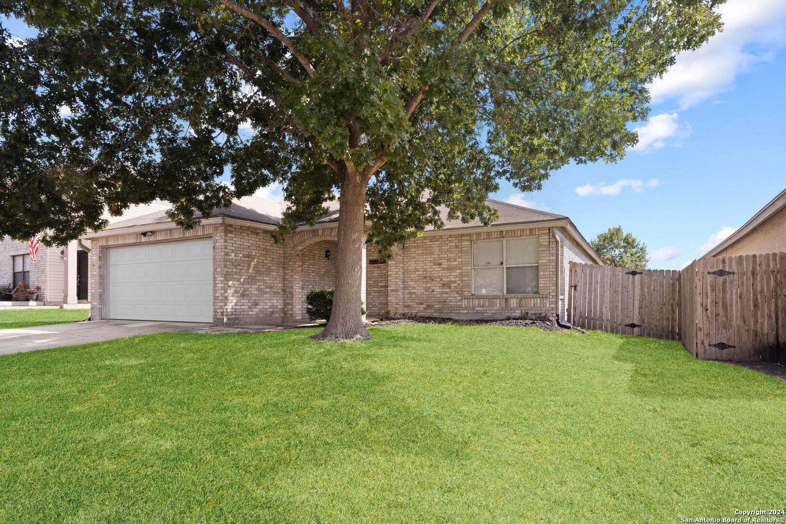 Chestnut Cedar Dr, Converse, TX 78109