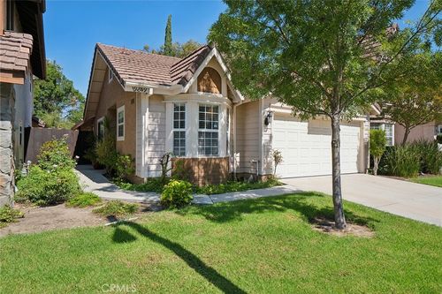 19849 Collins Rd, Canyon Country, CA, 91351-4837 | Card Image