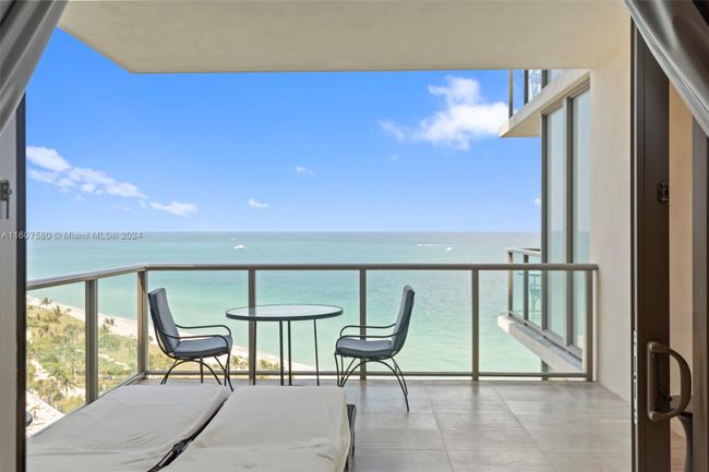 UNIT-1205 - 9703 Collins Ave, Condo with 1 bedrooms, 2 bathrooms and null parking in Bal Harbour FL | Image 32