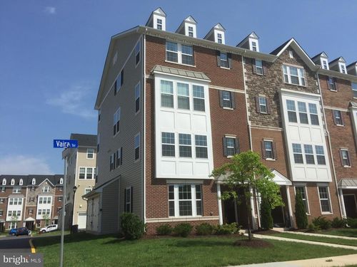 44097-44097 Vaira Ter, CHANTILLY, VA, 20152-6128 | Card Image