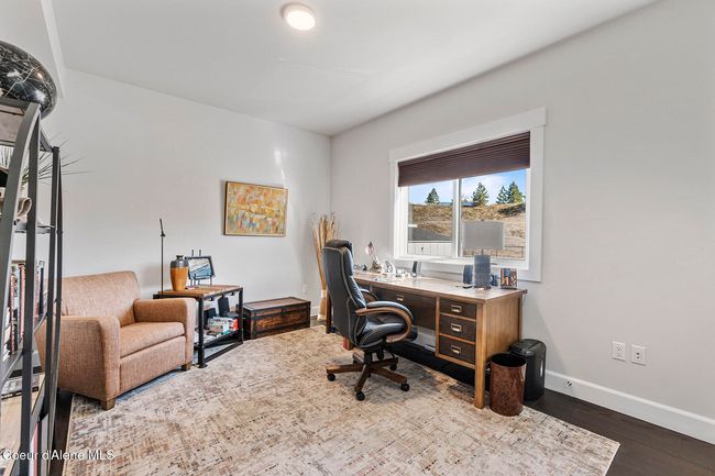 The office or 3rd Bedroom | Image 30