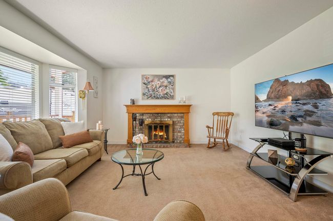 4195 207 A St, House other with 4 bedrooms, 3 bathrooms and 20 parking in Langley BC | Image 6