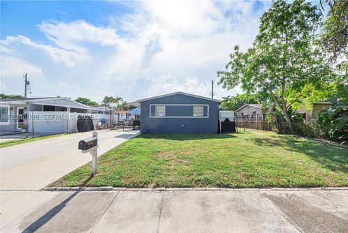 1510 N 68th Ter, Hollywood, FL, 33024-5608 | Card Image