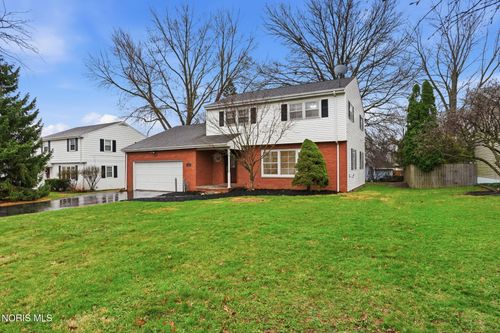 207 E Yates Ave, Findlay, OH, 45840-5348 | Card Image