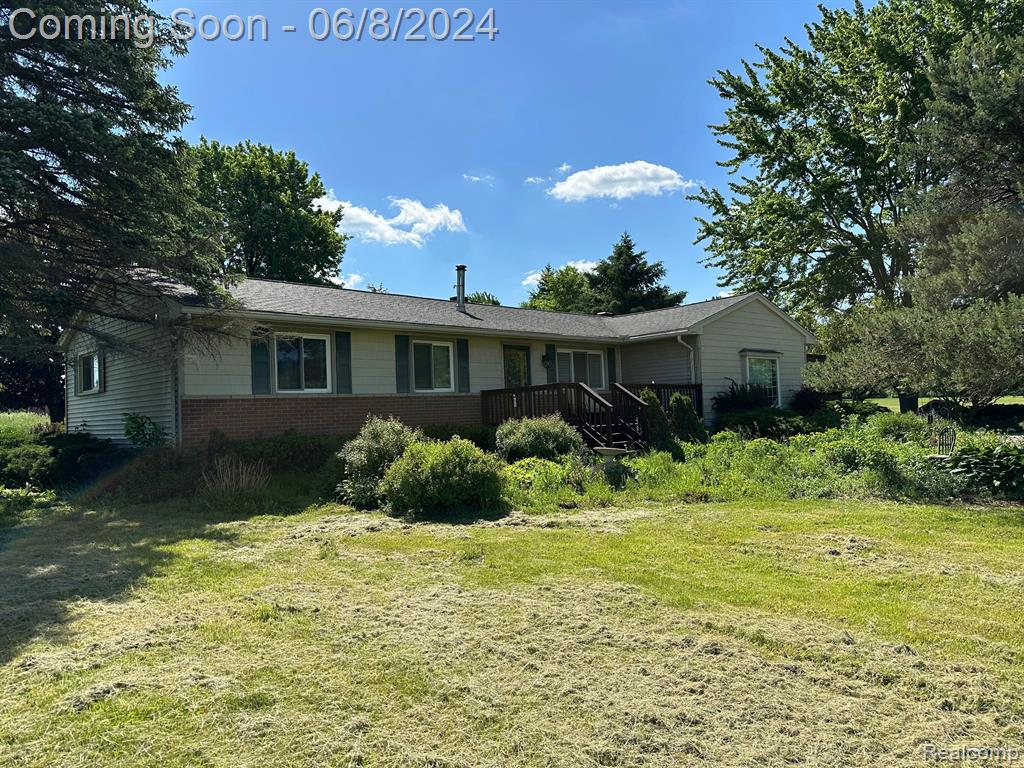 Howland Rd, Almont, MI 48003 #1