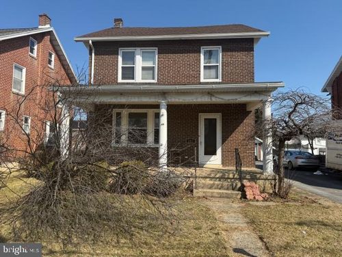 207 Revere Blvd, READING, PA, 19609-2462 | Card Image