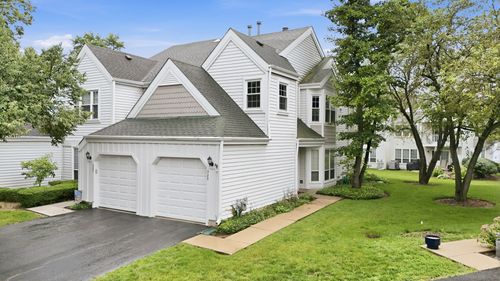 325 Stillwater Ct, Wauconda, IL, 60084-2908 | Card Image