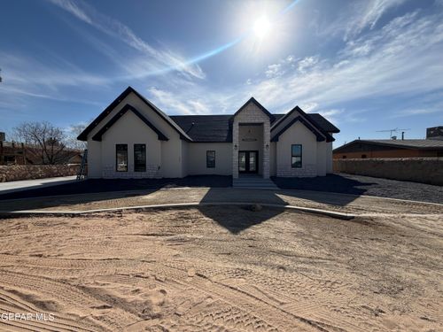 236 Nooch Rd, Socorro, TX, 79927-3440 | Card Image