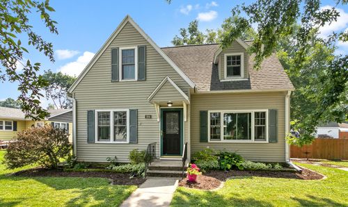 204 4th St, Waunakee, WI, 53597-1314 | Card Image