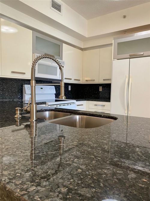 apt-206-2440 E Preserve Way, Miramar, FL, 33025-3926 | Card Image