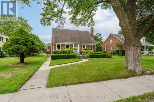 132 Maria Street, Strathroy Caradoc (NW), ON, N7G2W8 | Card Image