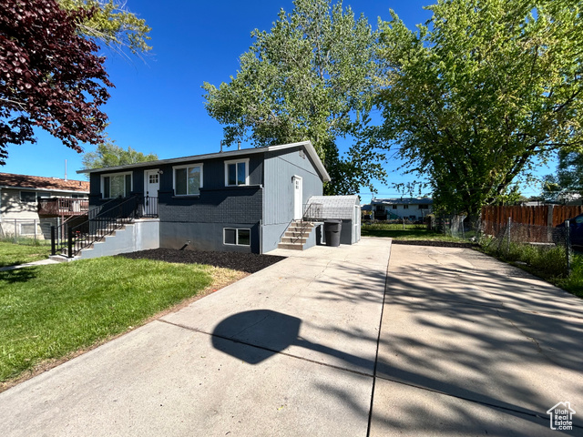 1750 , Clearfield, UT 84015