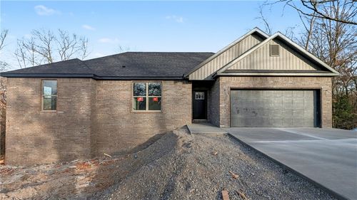 10 Atkin Ln, Bella Vista, AR, 72715-5227 | Card Image